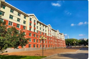 昆明市旅游职业中学​学校的管理怎么样？