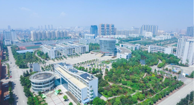 云南省曲靖农业学校2024年报读指南已公布!