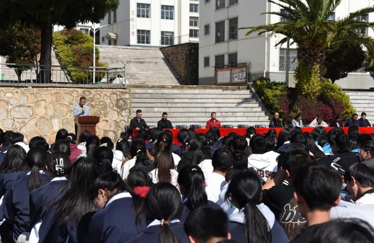 对曲靖市师宗职业技术学校的评价怎么样?