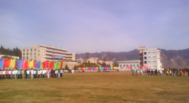 宣威市卫生学校地址在哪?