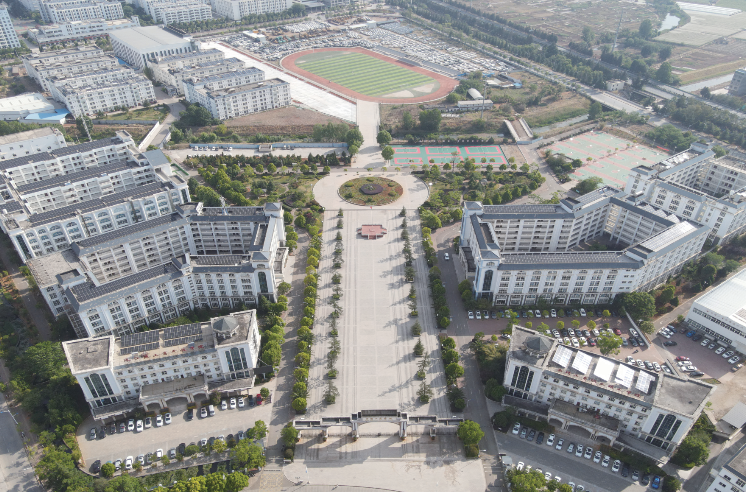 2024年曲靖工商学校招生简章