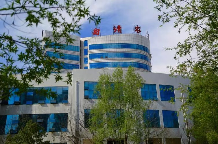 云南省曲靖农业学校学费贵不贵？
