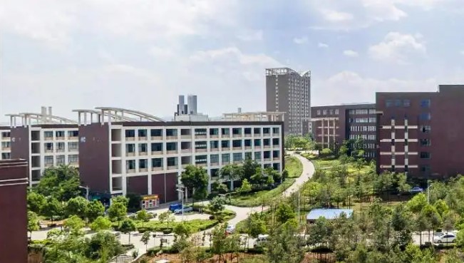 昆明技师学院热门院校|学院排名|招生专业简介