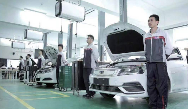 云南冶金高级技工学校环境