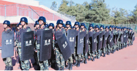 昆明市卫生学校管理严不严？