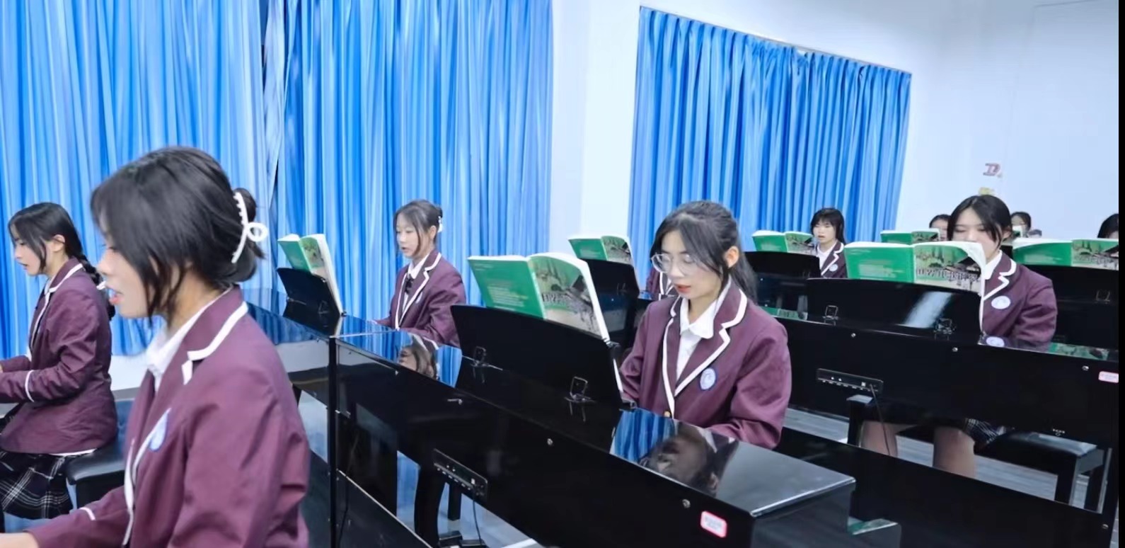 2024年云南新兴职业学院骨干专业？