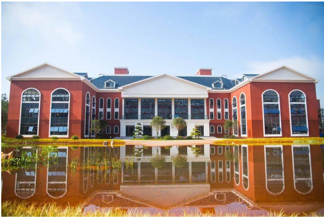 云南经贸外事职业学院 2025 年报考指南：升学新机遇，成长新起点