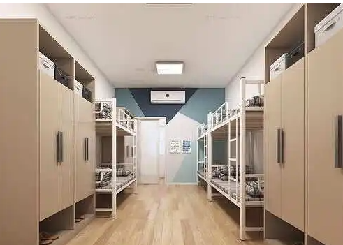 昆明法务应急管理职业学校住宿条件全解析：军事化管理下的安全与舒适并存