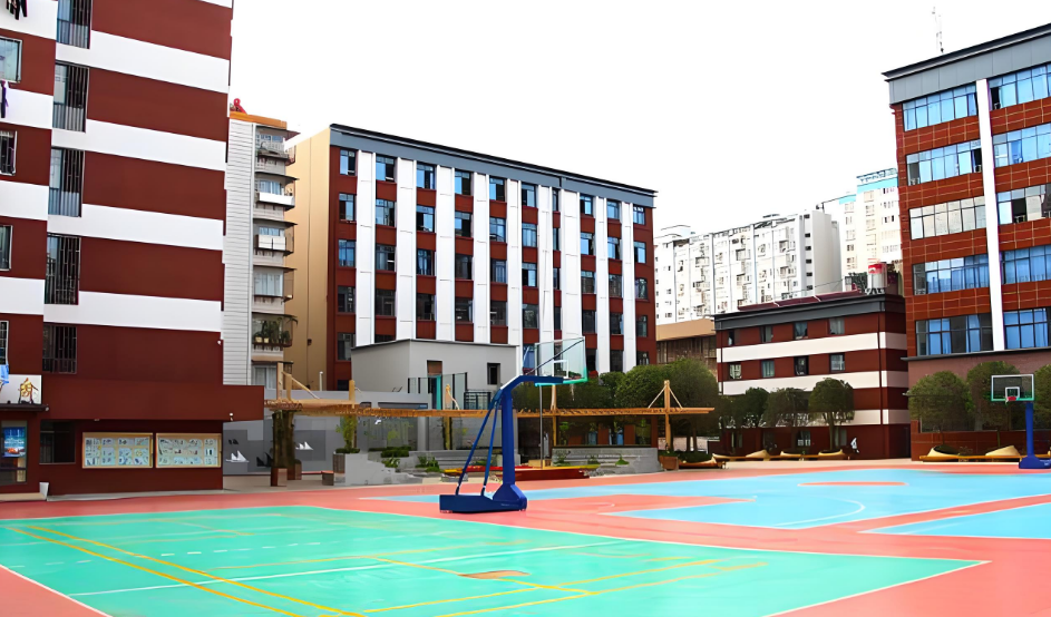 云南省电子信息高级技工学校：环境育人，助力成长