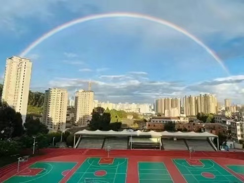 昆明技师学院就业前景解析：高就业率背后的硬核实力与升学就业双保障