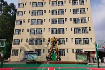 费用透明&middot;助学无忧：2026昆明滇越技工学校学费标准全解析