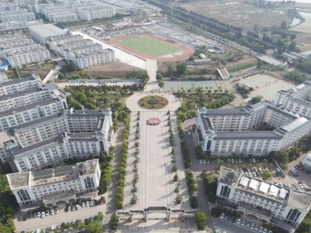 曲靖工商职业技术学校乱吗/好吗？秩序井然，育才有方