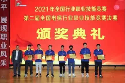 比赛.jpg