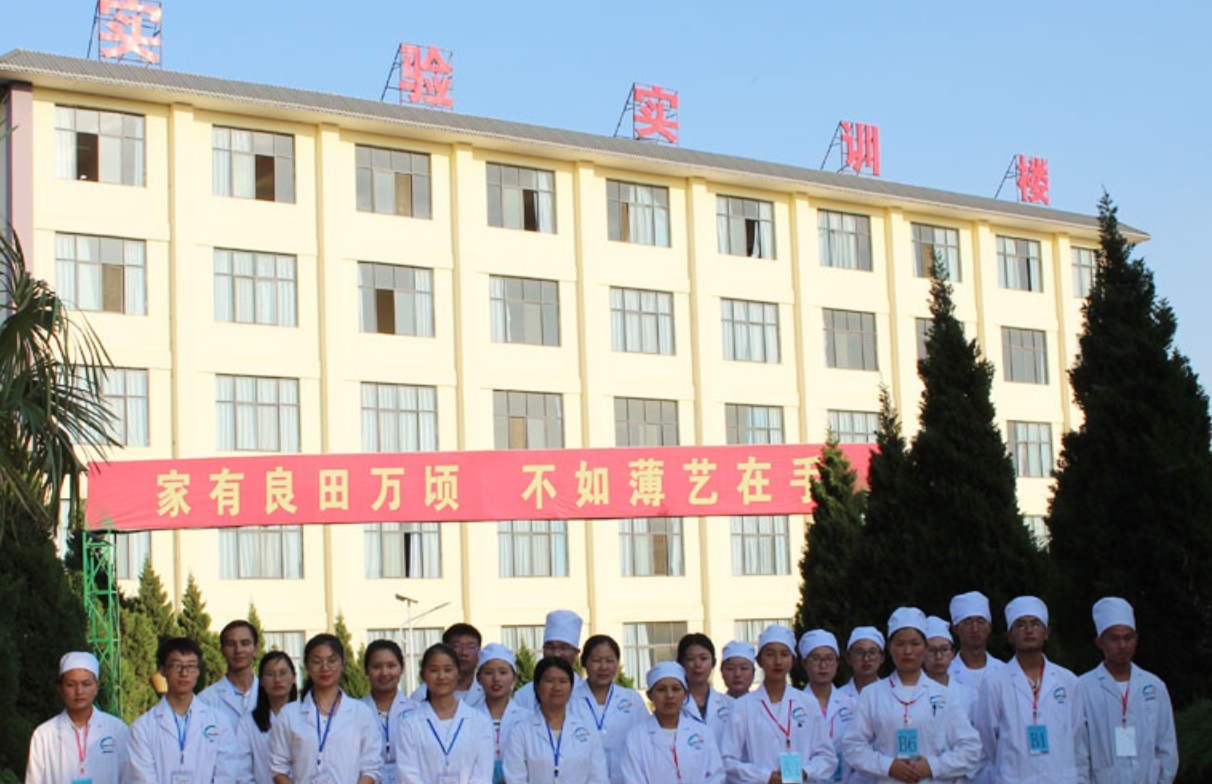 屏幕截图 2025-03-04 104316.png