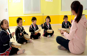 幼儿保育.png
