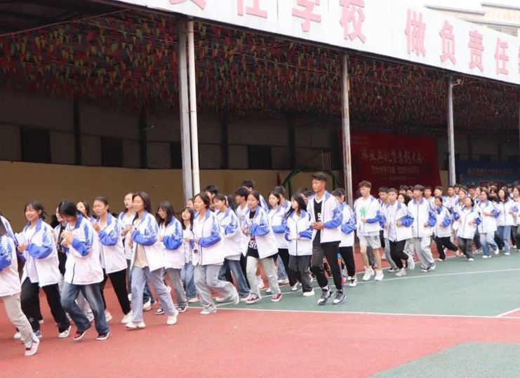 曲靖长兴职业技术学校2026年五年制大专学费贵吗？全面解析收费实情