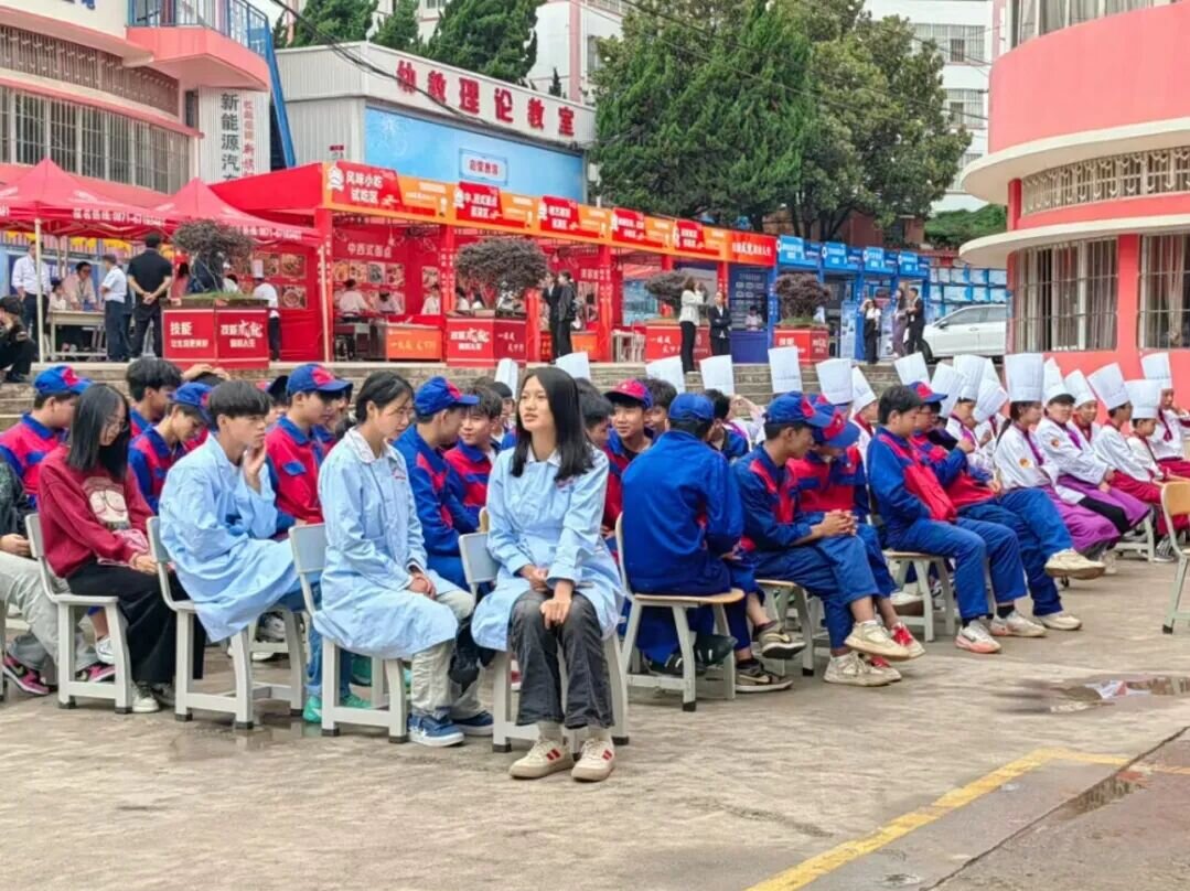 减负无忧求学&mdash;&mdash;云南新西南技工学校2026优惠政策全解