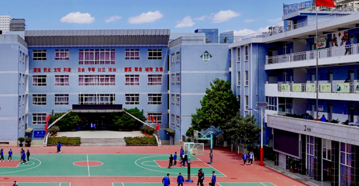 昆明市第一职业中等专业学校的评价|听学长学姐说
