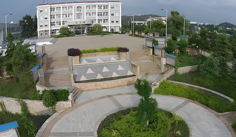 昆明市官渡职业高级中学官网