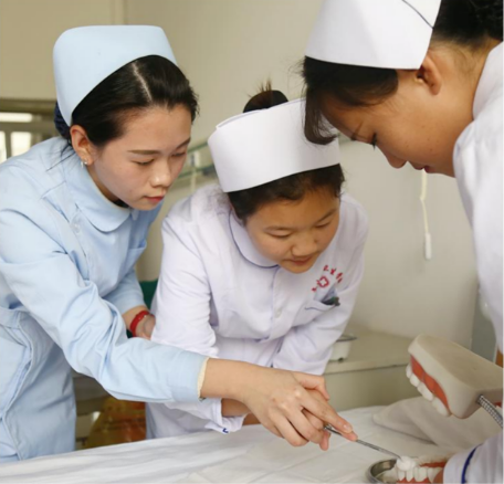 文山州卫生学校2026图片照片：移步皆美景，育人好园地