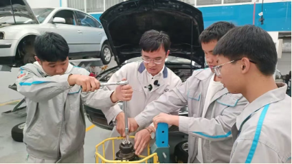 汽车1.png