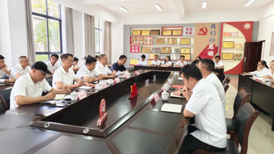 1781248262990802.png 师资2.png