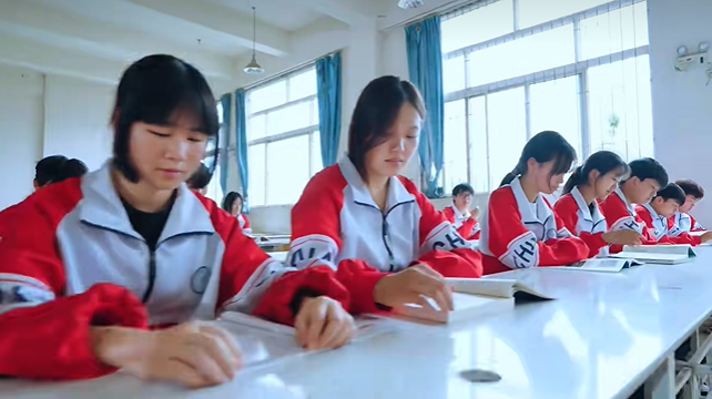 1781753966551910.png 上课4.png