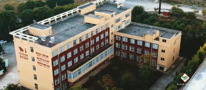 8教学楼.png